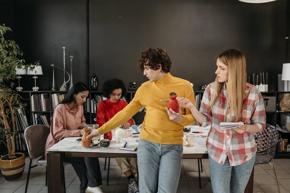 How to Get Your First 100 SaaS Customers in 2026